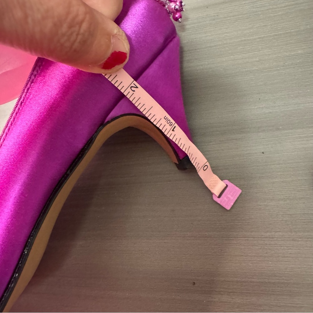 💖 Marionat Vintage Beaded Fuchsia Satin Heels — Size 7 - Picture 6 of 10